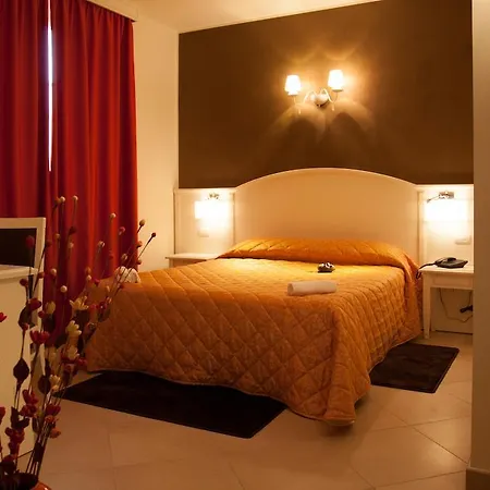 Centova Hotel 3*