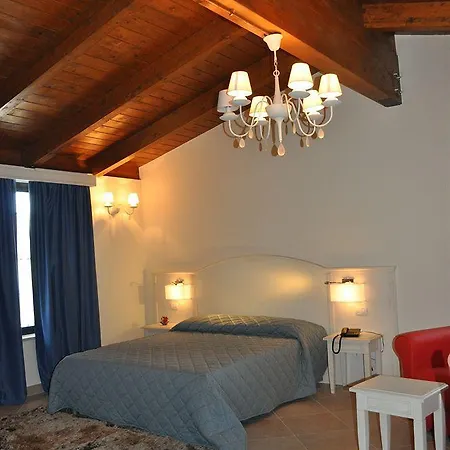 Centova Hotel