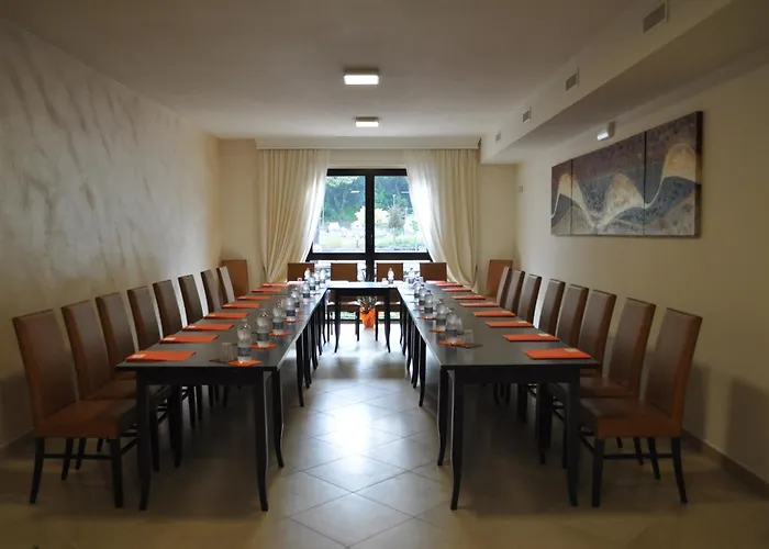 Hotel Centova 3*